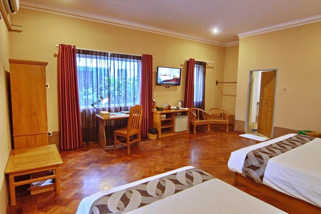 Hotel Triumph 4*