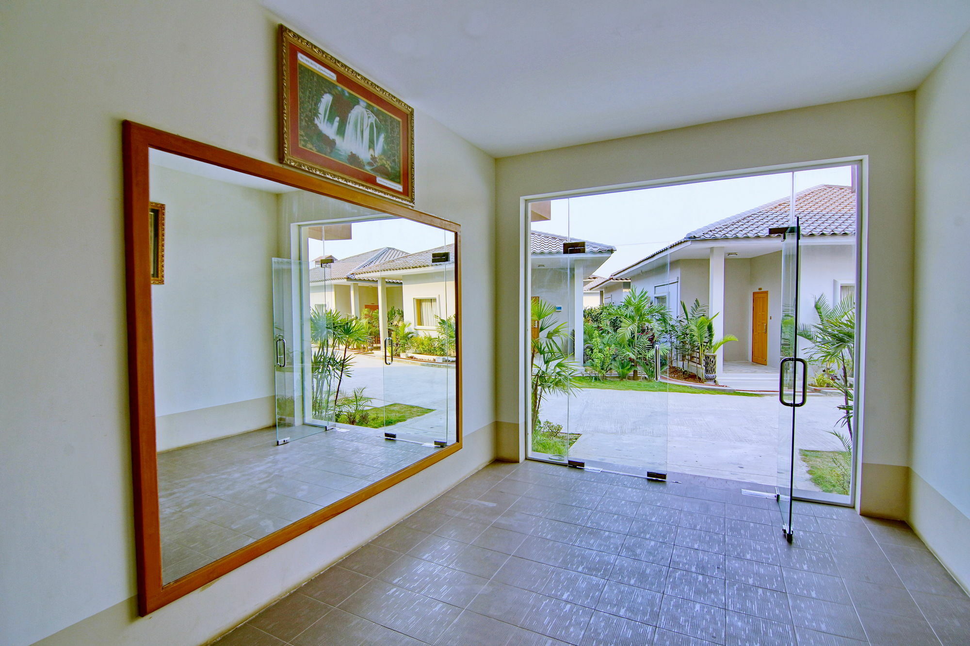 Hotel Triumph 4*