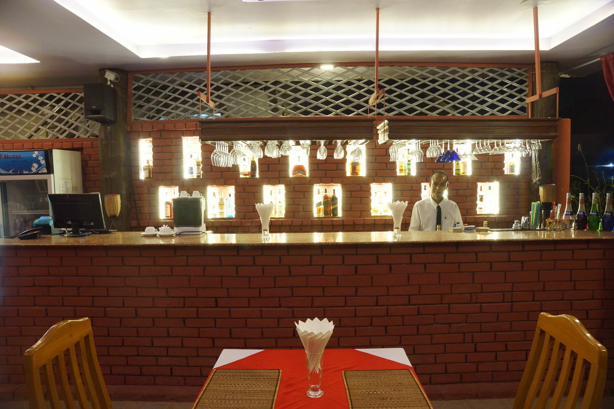 Triumph Hotel 4*