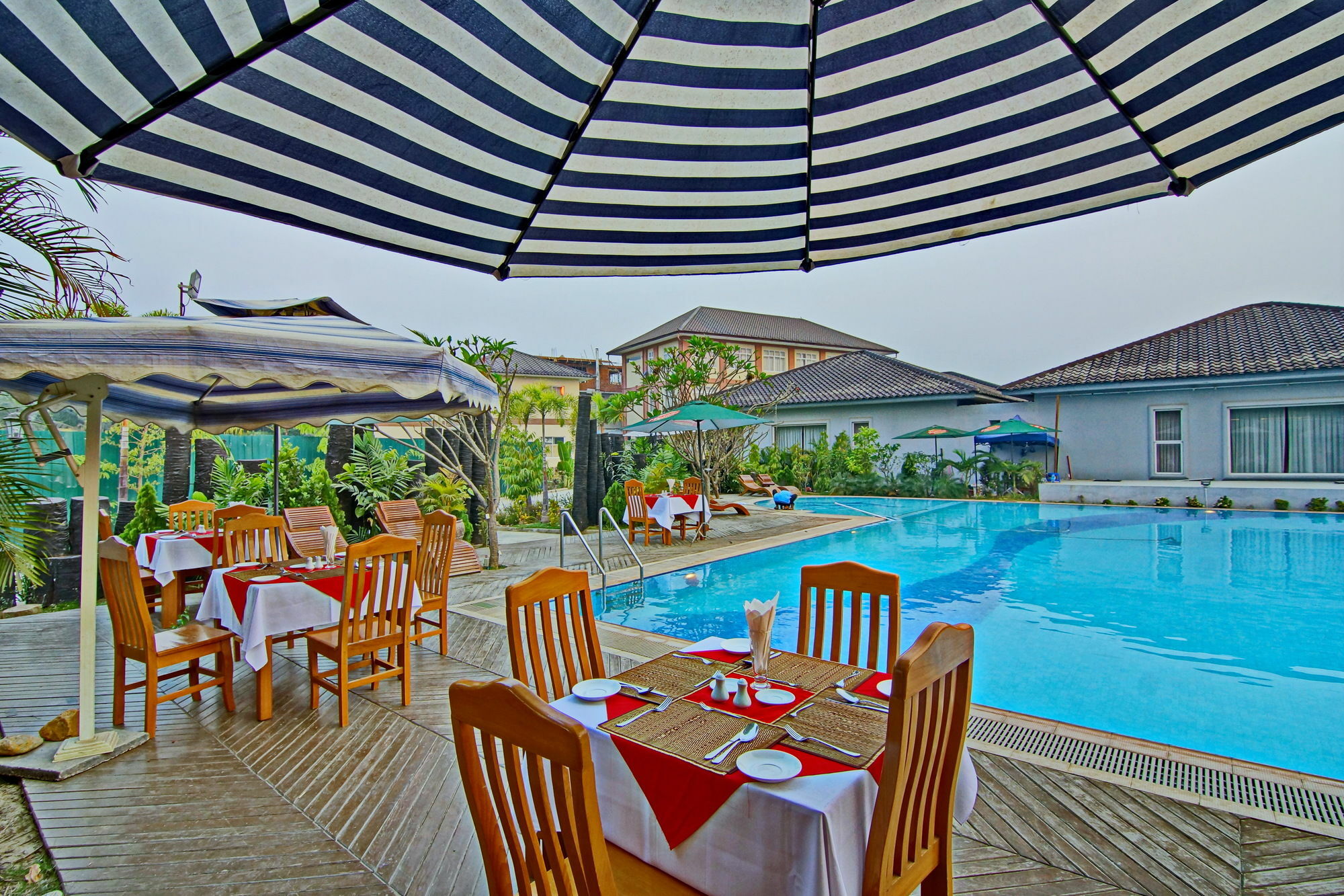 Hotel Triumph 4*